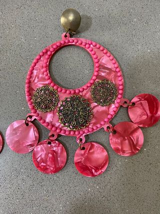 Pendientes flamenca burdeos