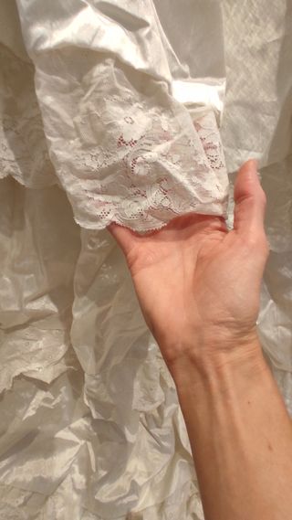 Vestido de novia romántico de época 