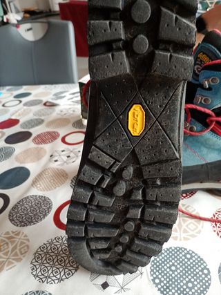 Botas semirrígidas asoló 