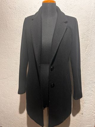 Cappotto donna nero avvitato