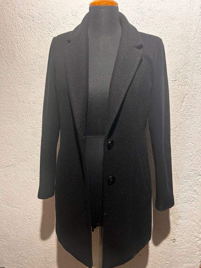 Cappotto donna nero avvitato
