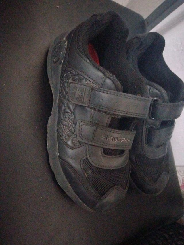 Lote de zapatillas talla 32 33 34 35 36