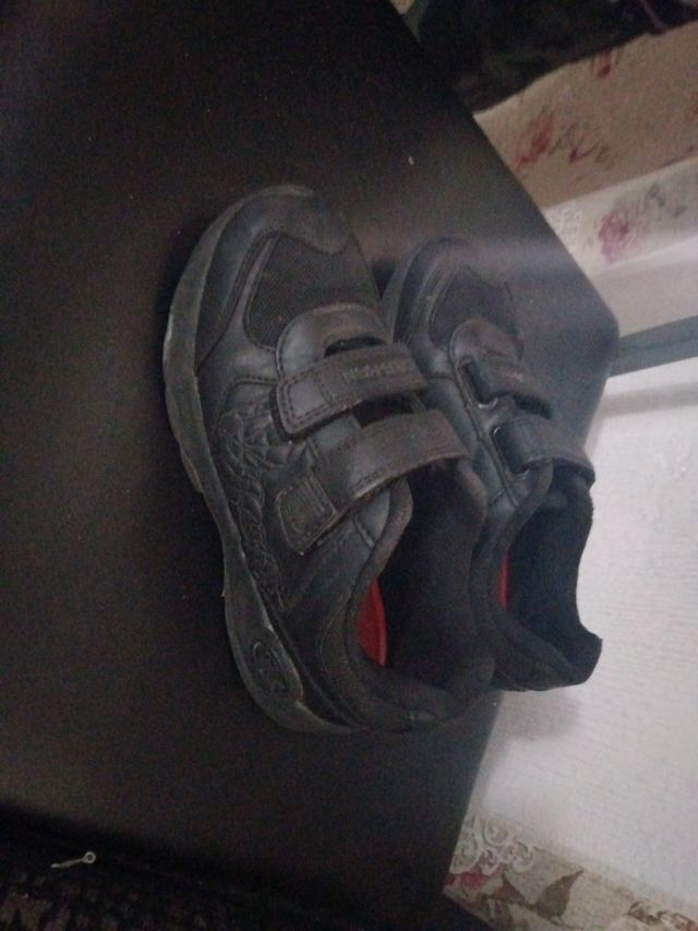 Lote de zapatillas talla 32 33 34 35 36