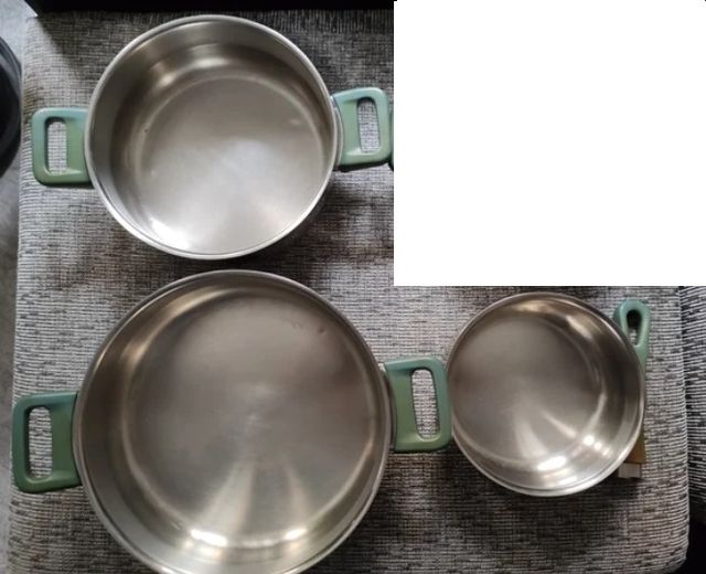 2 ollas y un cazo de acero inoxidable 18/10. 
