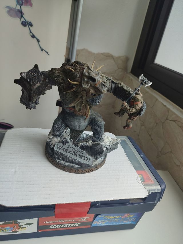 THE LORD OF THE RINGS 