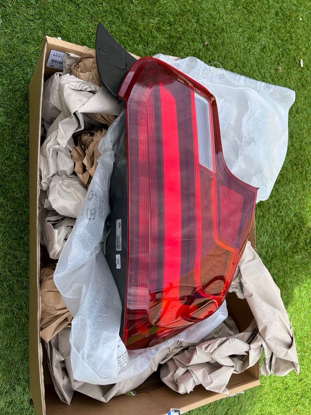 BMW Piloto trasero derecho