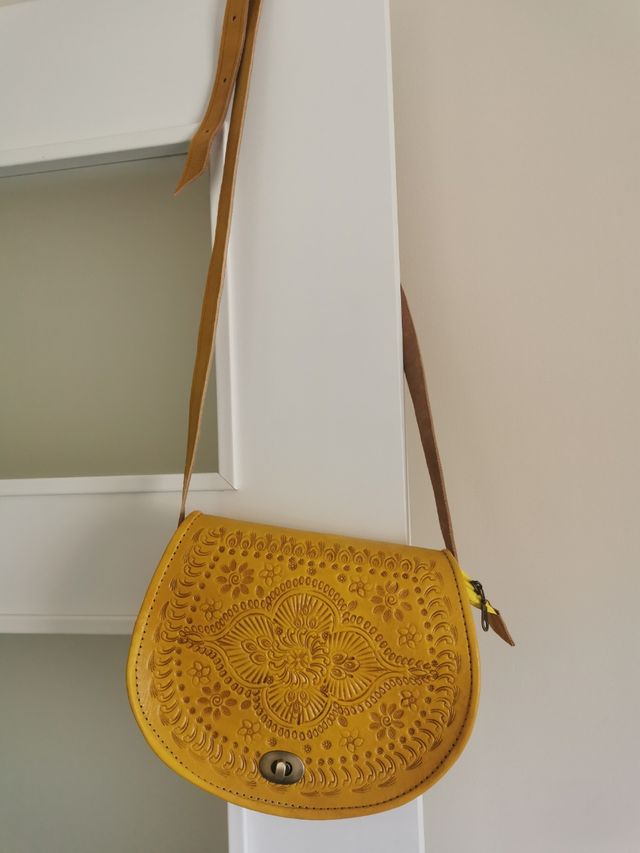 Bolsos de piel auténtica nuevos