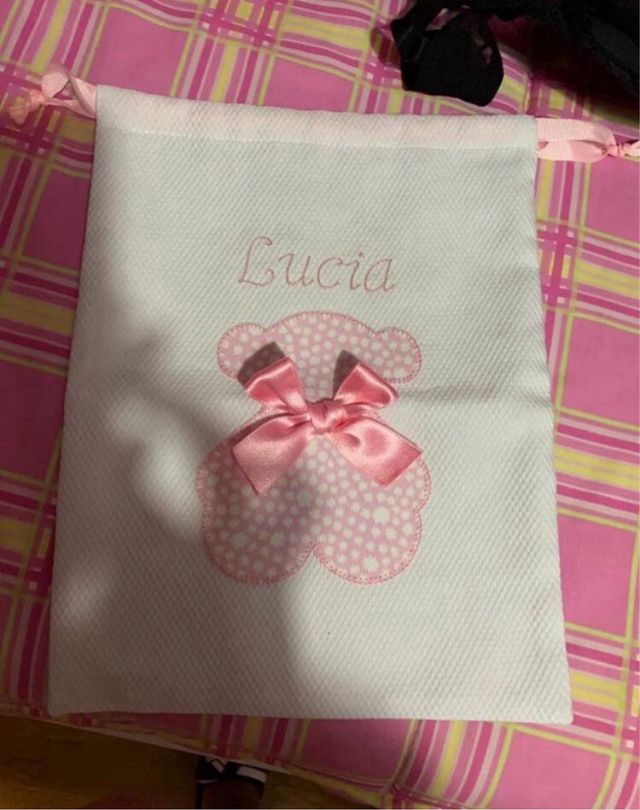 Arreglos señora, caballero y niño