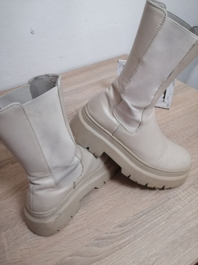 Botas en perfecto estado sin uso
