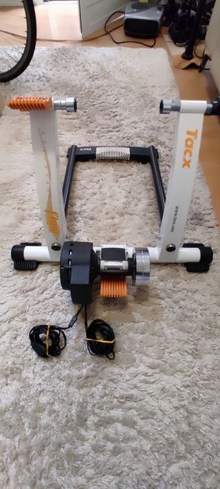 Rodillo Tacx + material