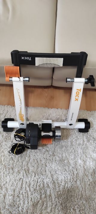 Rodillo Tacx + material