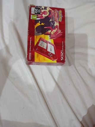Caja Nintendo 2ds pokemon rubí omega  con cargador