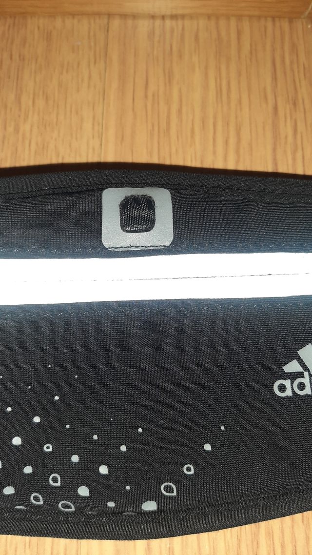 Riñonera Adidas running.
