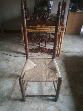 Sedie in noce artigianale