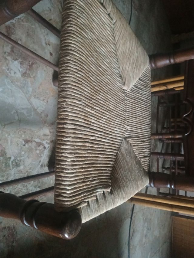 Sedie in noce artigianale