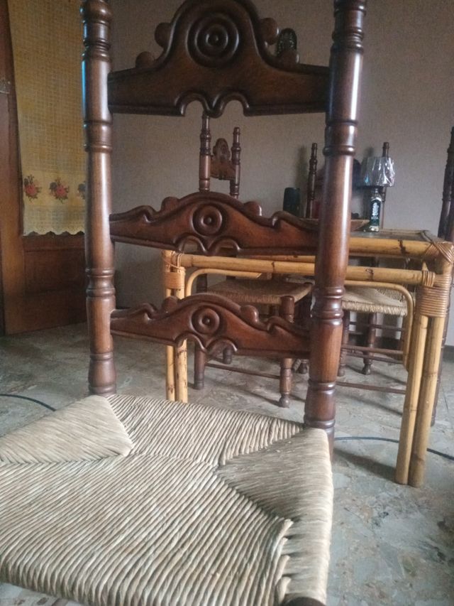 Sedie in noce artigianale