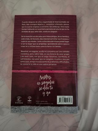 Nosotros en singular se dice tú y yo 