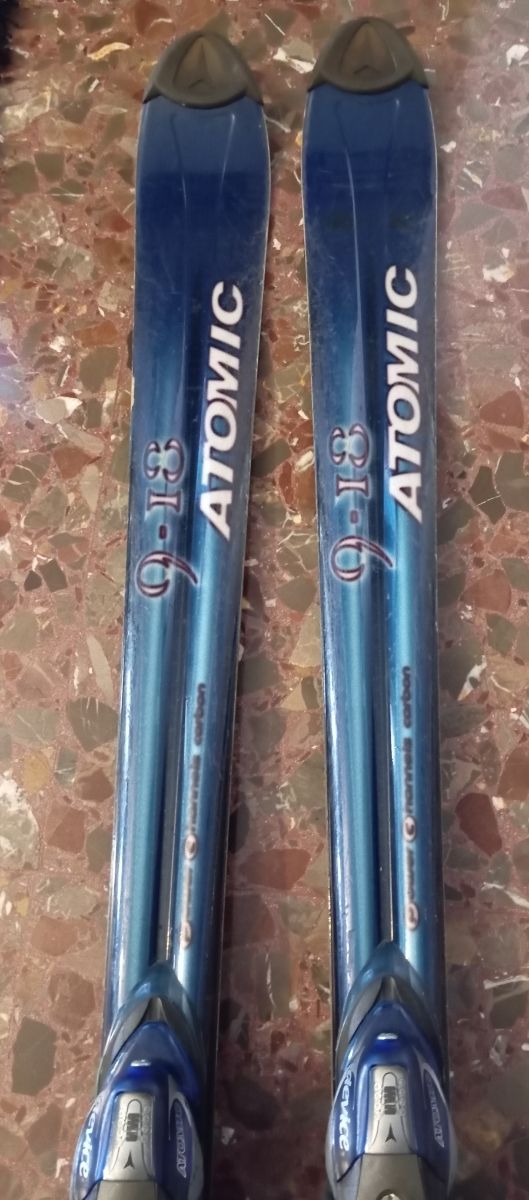 Esquís Atomic