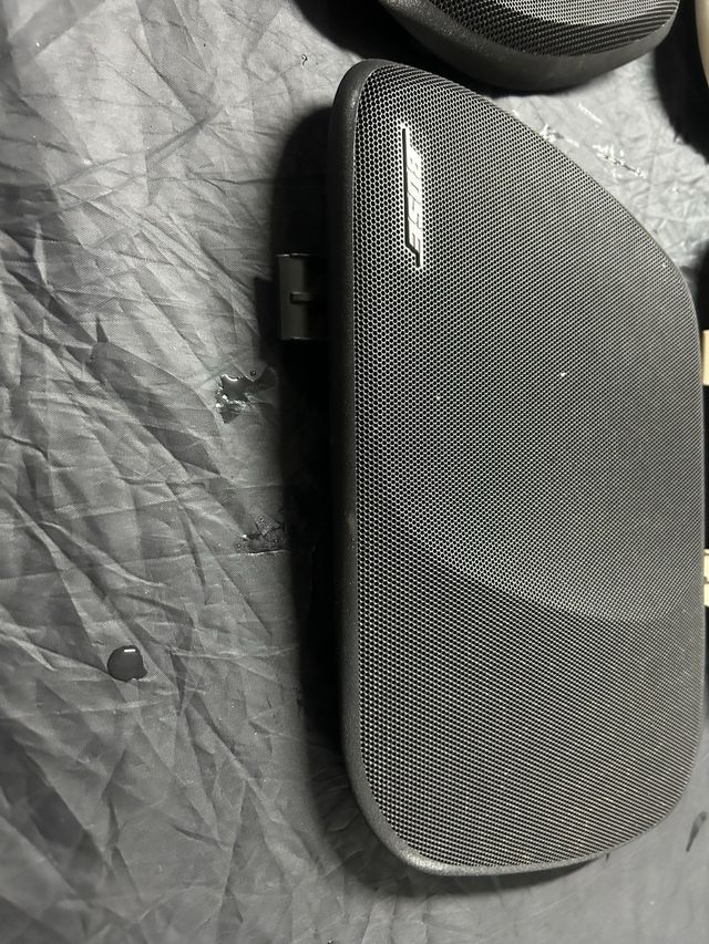 Juego de rejillas altavoces bose