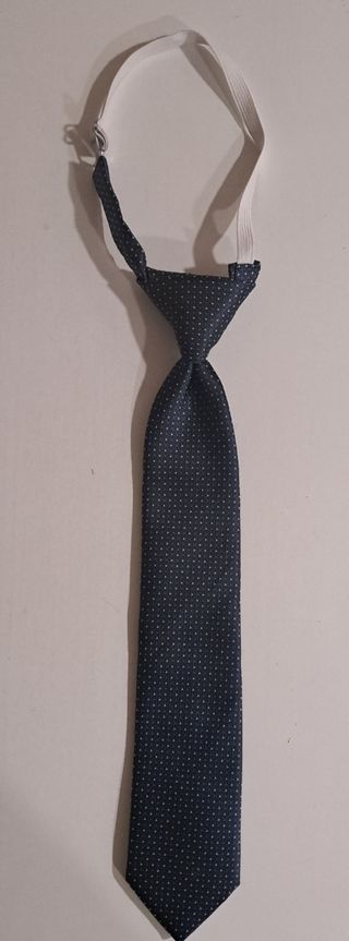 Corbata nudo 