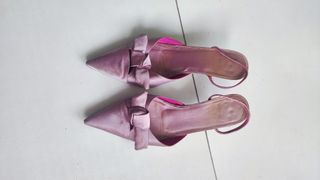 Traje de chaqueta lila de Síntesis