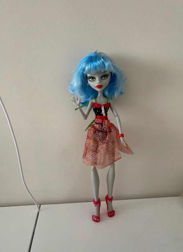 Muñeca Monster High Colección Ghoulia Yelps