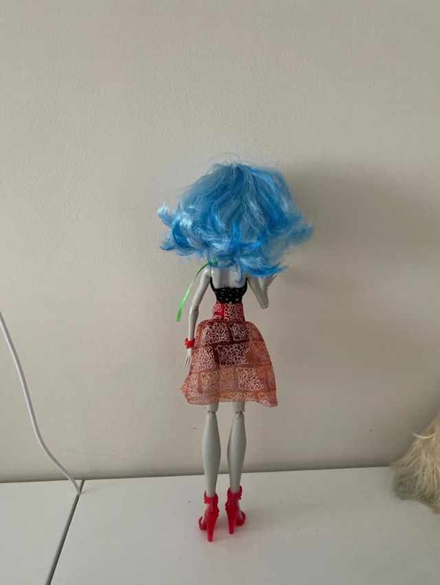Muñeca Monster High Colección Ghoulia Yelps