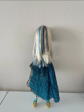 Muñeca Monster High Frankie Stein 13. Atuendo de o