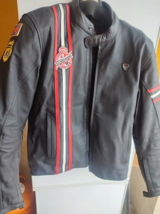 Chaqueta moto cuero