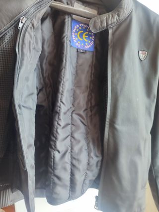 Chaqueta moto cuero