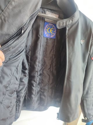 Chaqueta moto cuero
