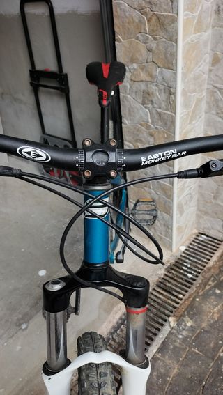 Bicicleta Conor Dirtjump convertida a MTB 26"