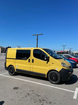 Opel Vivaro 2006