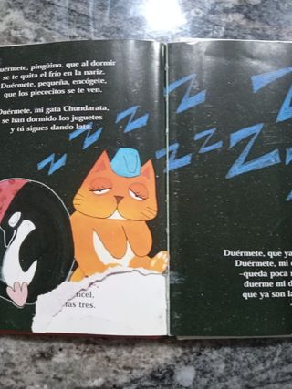 Libro un cuento y diez nanas para leer la cama