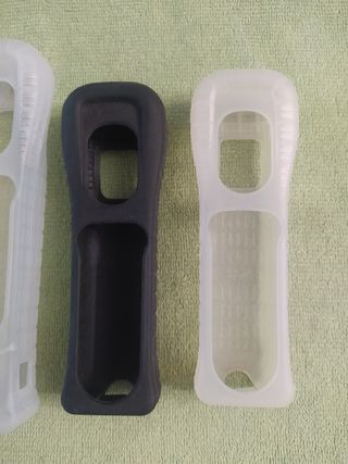 4 fundas de silicona para mandos Wii 