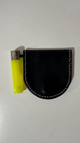 Cartera de cuero hecha a mano