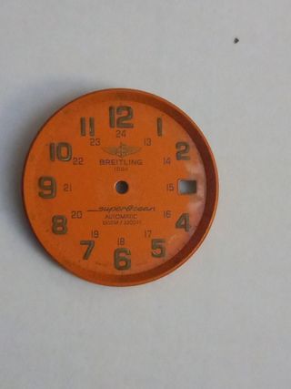 Esfera Breitling Superocean
