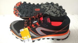 Zapatillas Trail + calcetines