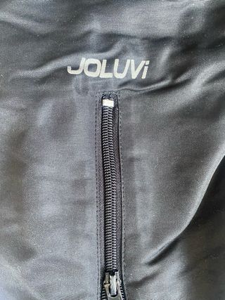 Ropa de esquí (anorak y pantalón)