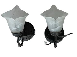 15€ Par de apliques de parede tulipas em vidro