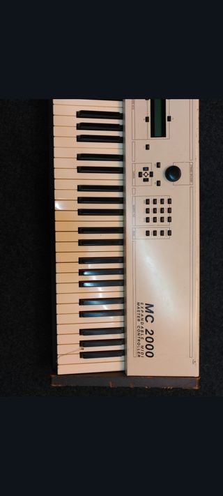 Teclado maestro Oberheim MC 2000