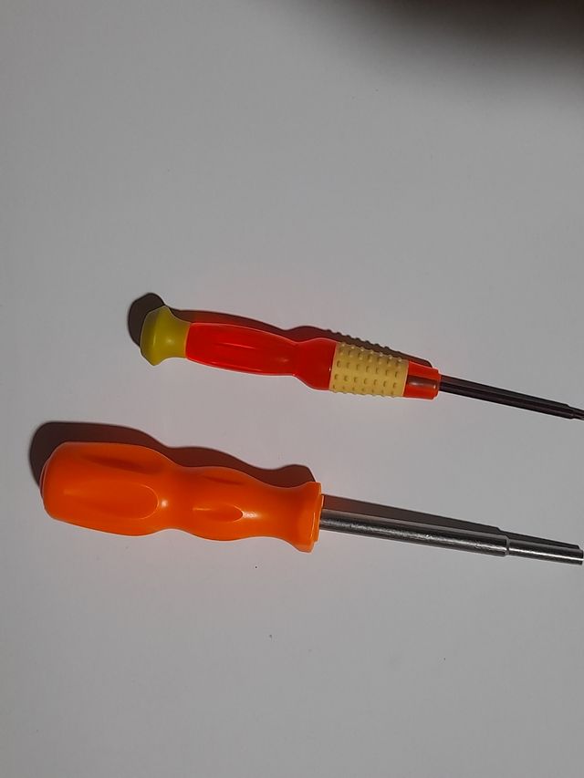 JUEGO DESTORNILLADORES PARA GBA