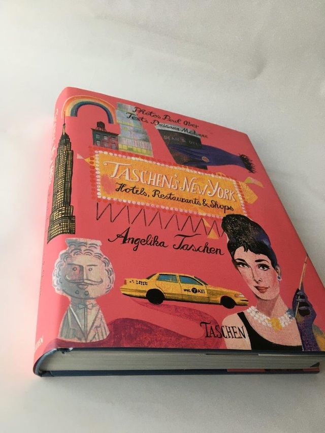 New York. Alberghi, ristoranti e negozi