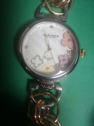 RELOJ AKRIBOS XXIV