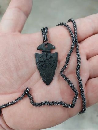 Collana e ciondolo Lancia Vichinga