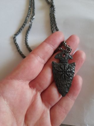 Collana e ciondolo Lancia Vichinga