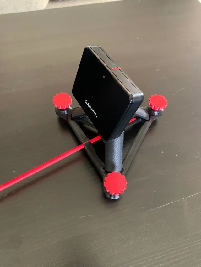 Soporte Garmin R10 alineado garmin 10