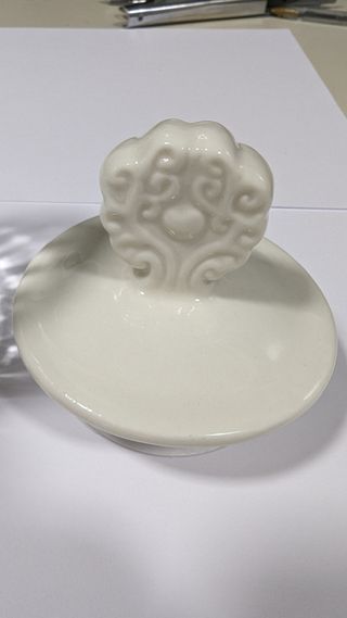 Vasetto con coperchio