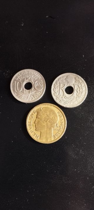 3 Monedas Francesas de los