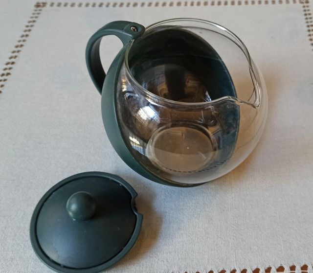 Jarras cristal, 1l y 3/4 l + cazuela d barro 24cm